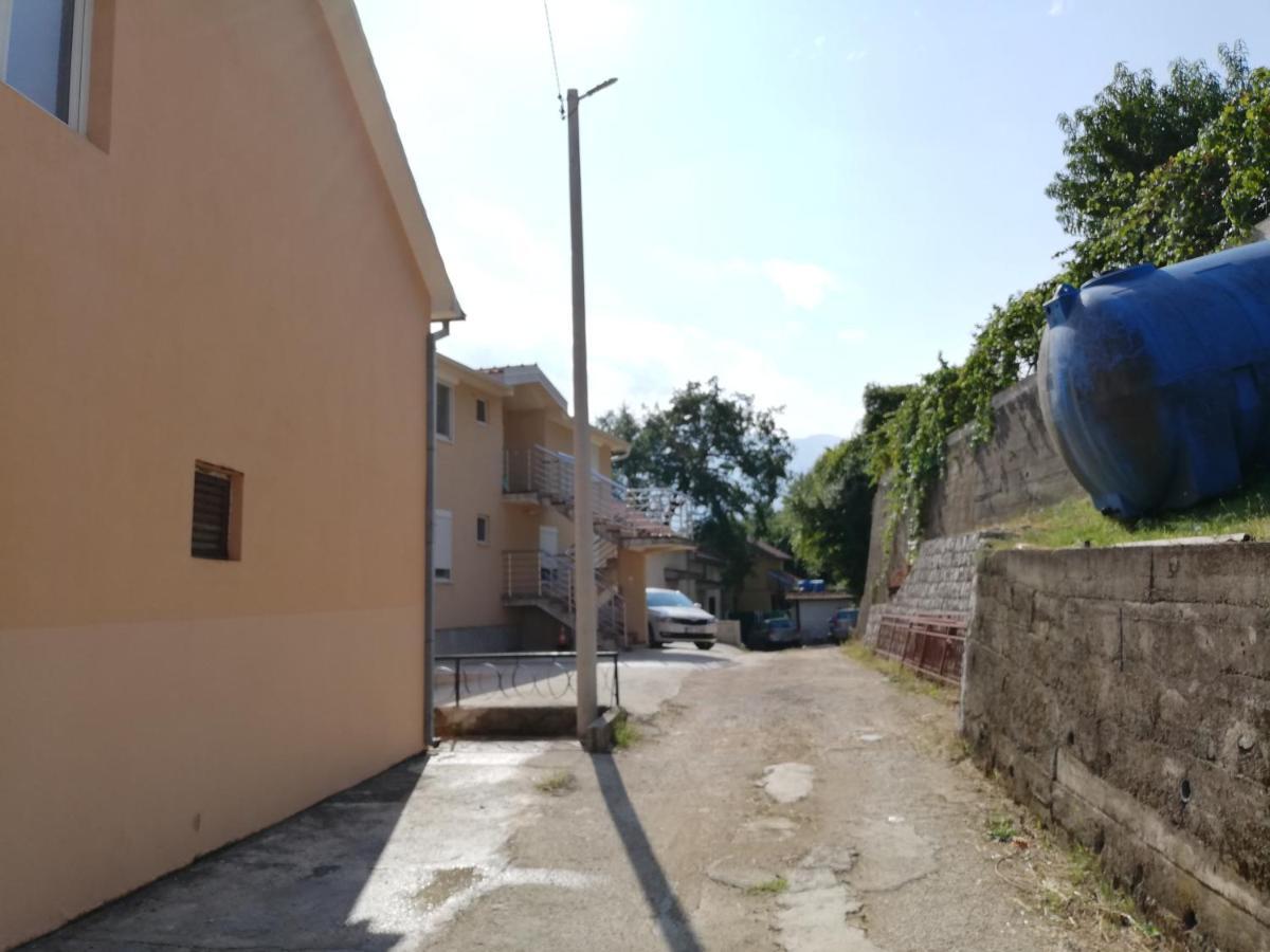 Ruza Apartments Kotor Exterior foto
